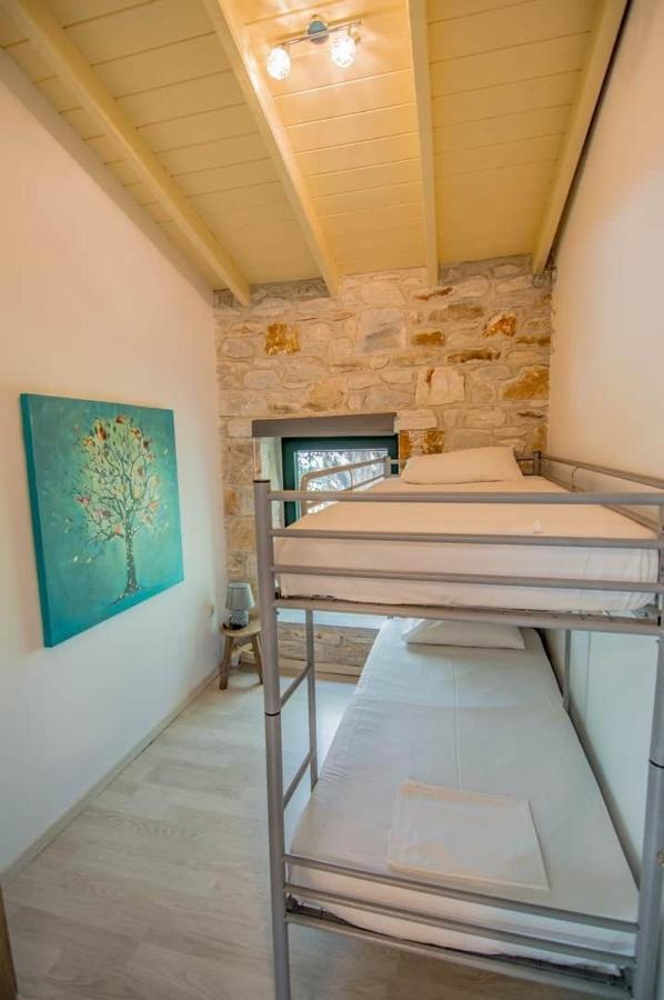 Villa Kastro Stone House Skala Potamia  Esterno foto
